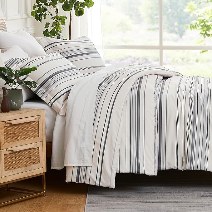 Southshore Fine Living, Inc. Twin Comforter Set, Down Alternative All-Season Striped Comforter with Matching Pillow Sham, Soft Coastal Bedspread for Twin or Twin XL Bed, Coastal Stripes Grey - LeafyLoom