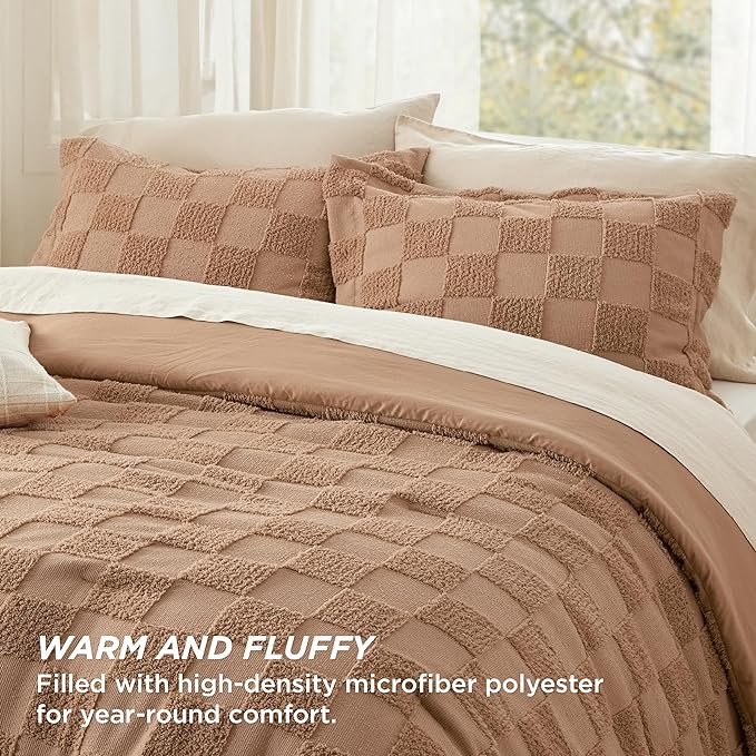 Bedsure Queen Size Comforter Set Taupe, Boho Tufted Bedding Comforter Set, Checkered Farmhouse Shabby Chic Bed Set, 3 Pieces, 1 Plaid Geometric Comforter and 2 Pillow Shams - LeafyLoom