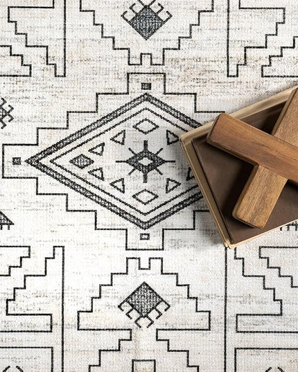 nuLOOM Malena Tribal Bordered Machine Washable Ultra Thin Area Rug, 6' x 9', Light Grey - LeafyLoom