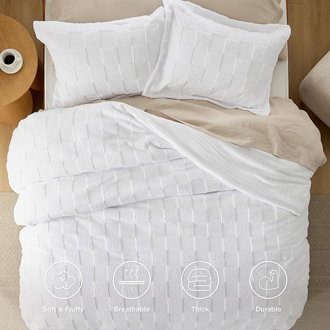 Bedsure King Size Comforter Set White, Boho Tufted Bedding Comforter Set, Checkered Farmhouse Shabby Chic Bed Set, 3 Pieces, 1 Plaid Geometric Comforter and 2 Pillow Shams - LeafyLoom