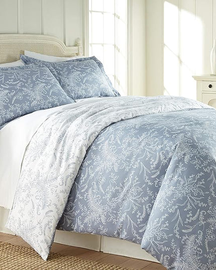 Southshore Fine Living, Inc. Full/Queen Comforter Set, Down Alternative Floral Comforter with Matching Shams, Reversible Print is 2 Colors in 1, Fits Queen & Full Beds, Winter Brush Blue/White - LeafyLoom