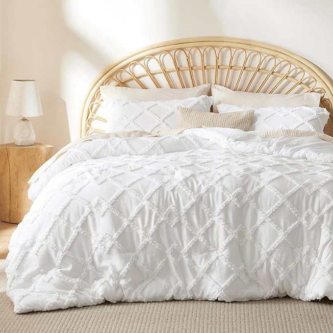 Bedsure Boho Comforter Set King - White Tufted Bedding Comforter Set, 3 Pieces Farmhouse Shabby Chic Embroidery Bed Set, Soft Fluffy Geometric Pattern Comforter for All Seasons - LeafyLoom