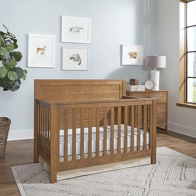 DaVinci Fairway 4-in-1 Convertible Crib in Stablewood, Greenguard Gold Certified - LeafyLoom