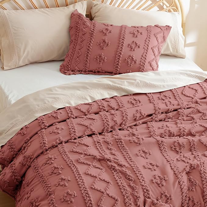Bedsure Tufted Boho Comforter Set Full - Grayish Pink Boho Bedding Comforter Set, 3 Pieces Farmhouse Shabby Chic Embroidery Bed Set, Soft Jacquard Comforter for All Seasons - LeafyLoom