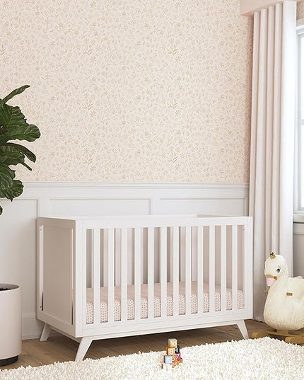 DaVinci Otto 3-in-1 Convertible Crib in White, Greenguard Gold Certified - LeafyLoom