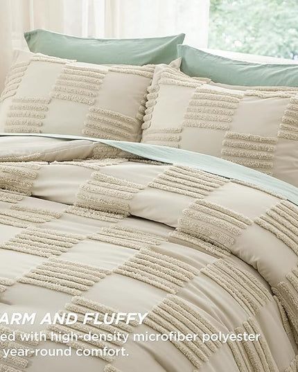 Bedsure Queen Size Comforter Set Linen, Boho Tufted Bedding Comforter Set, Grande Checkered Farmhouse Shabby Chic Bed Set, 3 Pieces, 1 Plaid Geometric Comforter and 2 Pillow Shams - LeafyLoom