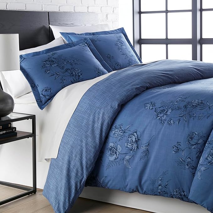 Southshore Fine Living, Inc. Twin Comforter Bedding Set, Down Alternative Floral Comforter with Matching Sham for Twin and Twin XL Beds, Reversible Print is 2 Colors in 1, Blue & White - LeafyLoom