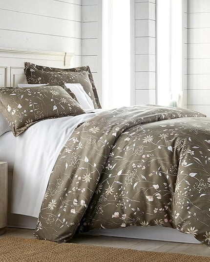 Southshore Fine Living, Inc. Twin Comforter Set, Down Alternative All-Season Floral Comforter with Matching Pillow Sham, Soft Microfiber Bedspread for Twin or Twin XL Bed, Secret Meadow Brown - LeafyLoom