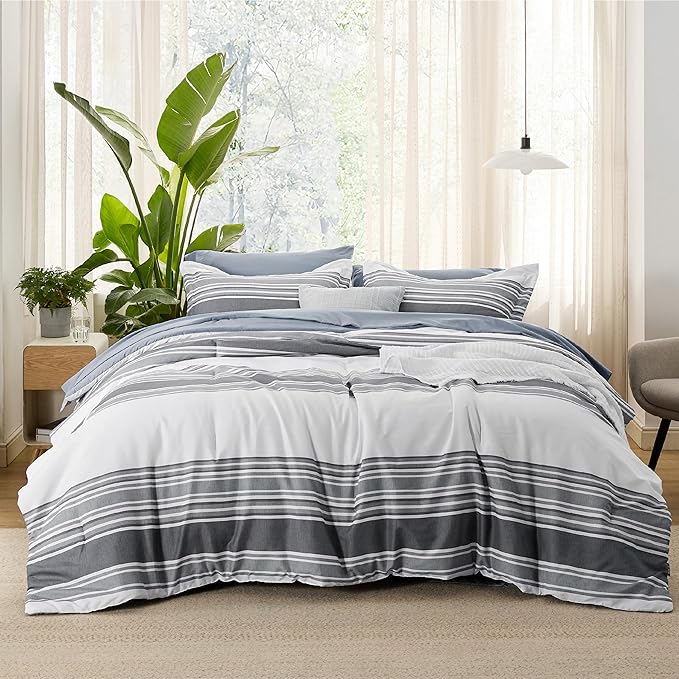 Bedsure Bed in a Bag King 7 Pieces - Striped Beddding sets, King Comforter Sets with Comforter, Fitted Sheet, Flat Sheet, Pillowcase & Shams - LeafyLoom