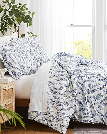 Southshore Fine Living, Inc. Oversized King Comforter Bedding Set, Down Alternative filling, modern Abstract bedding set, King/Cal King Comforter & Matching Shams, Blue Khari - LeafyLoom