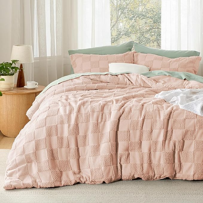Bedsure Twin/Twin XL Comforter Set Beige, Boho Tufted Bedding Comforter Set, Checkered Farmhouse Shabby Chic Bed Set, 2 Pieces, 1 Plaid Geometric Comforter and 1 Pillow Sham - LeafyLoom