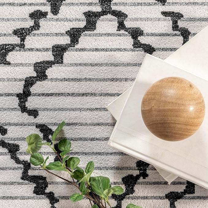 nuLOOM Leo Geometric Striped Machine Washable Ultra Thin Area Rug, 8' x 10', Ivory - LeafyLoom