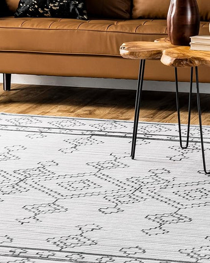 nuLOOM Bonny Diamond Striped Machine Washable Ultra Thin Area Rug, 4' x 6', Ivory - LeafyLoom