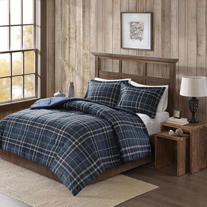 Woolrich Comforter Set, Cabin Lodge, Warm Cover for Colder Season, Modern Cottage-Inspired Down Alternative Ultra Soft Microfiber Bedding, Matching Sham, Plaid Navy King 3 Piece - LeafyLoom