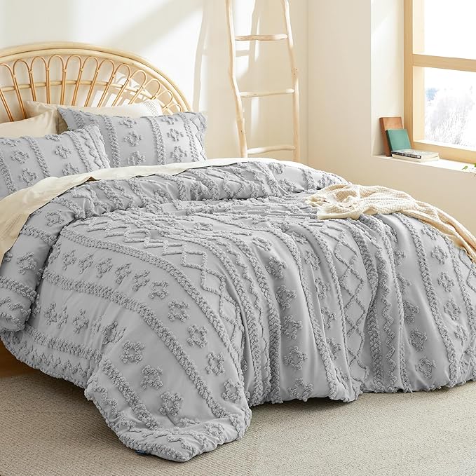 Bedsure Tufted Boho Comforter Set Queen - Grey Boho Bedding Comforter Set, 3 Pieces Farmhouse Shabby Chic Embroidery Bed Set, Soft Jacquard Comforter for All Seasons - LeafyLoom