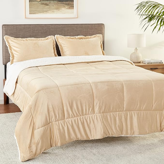Cathay Home Bedding Sets: Ultra Soft and Plush Reversible Micromink and Sherpa 3-Piece Comforter Set, Camel, Queen (90" x 90") - LeafyLoom