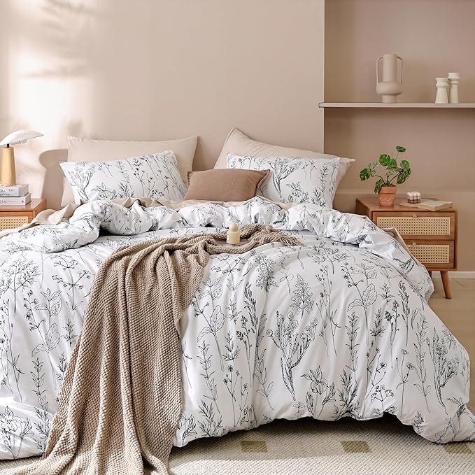JANZAA Bedding Comforter Sets White Floral Comforter Set Full Size Bed Set with 2 Pillow Cases for All Seasons - LeafyLoom