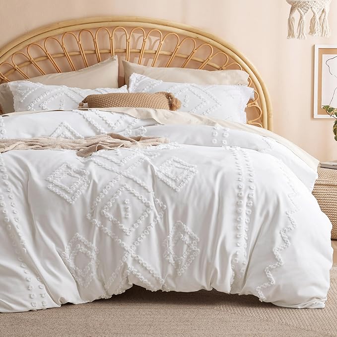 Bedsure Boho Comforter Set King - White Tufted Bedding Comforter Set, 3 Pieces Farmhouse Shabby Chic Embroidery Bedding Set, Soft Geometric Pattern Comforter for All Seasons - LeafyLoom
