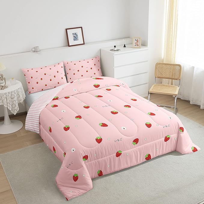 Kawaii Bedding, Pink Strawberry Decor Comforter Set Full, for Women Girls Kids Kawaii Room Decor, Cute Strawberry Duvet Set Reversible Cute Kawaii Strawberry Quilt Duvet Set with 2 Pillowcases - LeafyLoom