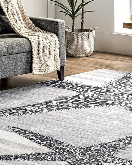 nuLOOM Starfish and Stripes Machine Washable Ultra Thin Area Rug, 5' x 8', Light Grey - LeafyLoom