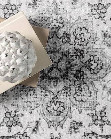 nuLOOM Ren Vintage Floral Machine Washable Ultra Thin Area Rug, 4x6, Grey - LeafyLoom