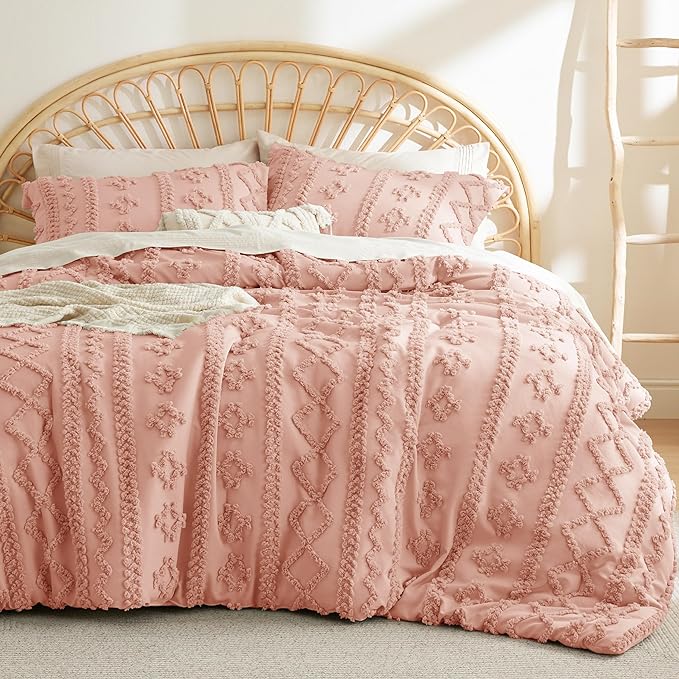 Bedsure Tufted Boho Comforter Set Queen - Pink Boho Bedding Comforter Set, 3 Pieces Farmhouse Shabby Chic Embroidery Bed Set, Soft Jacquard Comforter for All Seasons - LeafyLoom