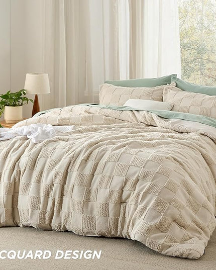 Bedsure King Size Comforter Set Beige, Boho Tufted Bedding Comforter Set, Checkered Farmhouse Shabby Chic Bed Set, 3 Pieces, 1 Plaid Geometric Comforter and 2 Pillow Shams - LeafyLoom