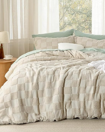 Bedsure King Size Comforter Set Beige, Boho Tufted Bedding Comforter Set, Checkered Farmhouse Shabby Chic Bed Set, 3 Pieces, 1 Plaid Geometric Comforter and 2 Pillow Shams - LeafyLoom