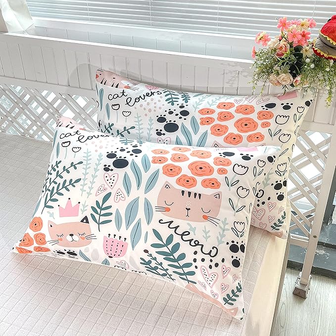 CVHOUSE Cat Bedding,Cartoon Cat Comforter King,Animals Print Comforter Set for Kids,Kawaii Quilt Set with 1 Comforter and 2 Pillow Cases - LeafyLoom