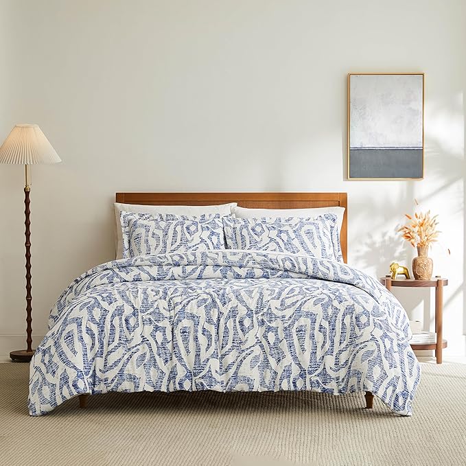 Southshore Fine Living, Inc. Oversized King Comforter Bedding Set, Down Alternative filling, modern Abstract bedding set, King/Cal King Comforter & Matching Shams, Blue Khari - LeafyLoom