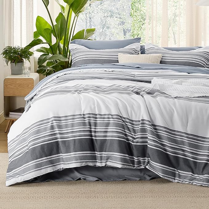 Bedsure Bed in a Bag King 7 Pieces - Striped Beddding sets, King Comforter Sets with Comforter, Fitted Sheet, Flat Sheet, Pillowcase & Shams - LeafyLoom