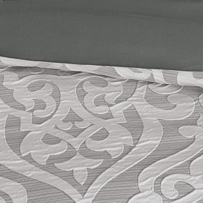 Madison Park Odette Cozy Comforter Set Jacquard Damask Medallion Design - Modern All Season, Down Alternative Bedding, Shams, Decorative Pillows, Cal King(104 in x 92 in), Silver 8 Piece - LeafyLoom