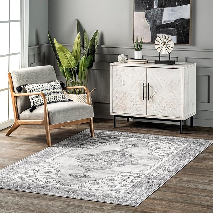 nuLOOM Gracie Distressed Medallion Machine Washable Ultra Thin Area Rug, 4x6, Grey - LeafyLoom