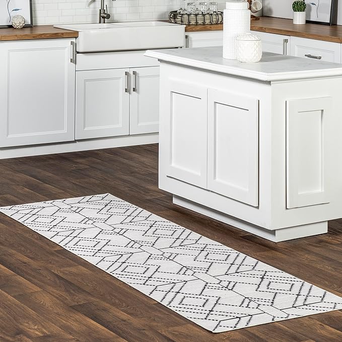 nuLOOM Echo Multi Diamond Machine Washable Ultra Thin Runner Rug, 2' 6" x 8', Ivory - LeafyLoom