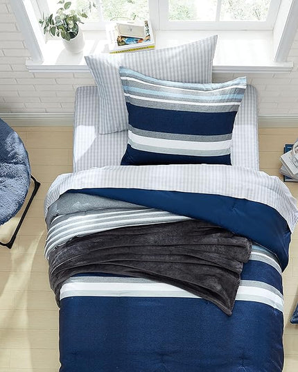 Nautica - Queen Comforter Set, Reversible Bedding with Matching Shams, Home Decor for All Seasons (Heathered Block Grey, Queen) - LeafyLoom