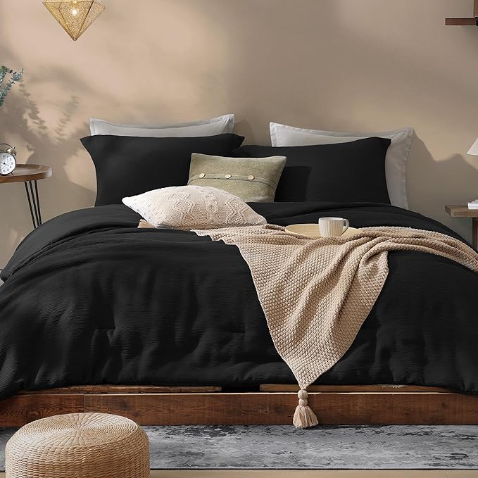 Black King Size Comforter set, Lightweight Comforter for Crinkle Design King Bedding Set, Bed Sets King 3 Piece with Minimalist Comforter & Shams (King, 102"x90") - LeafyLoom