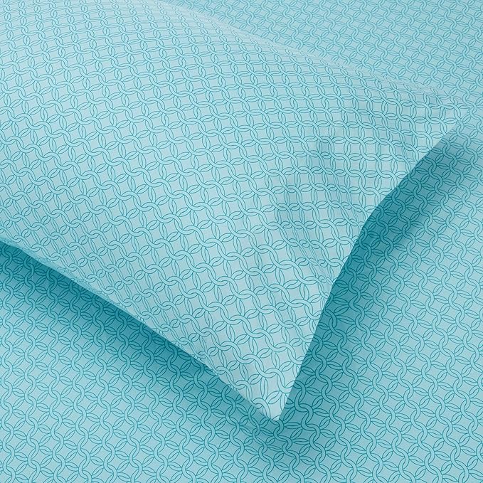 Amazon Basics Lightweight Microfiber Bed-in-a-Bag Comforter 7-Piece Bedding Set, Full/Queen, Industrial Teal, Geometric - LeafyLoom