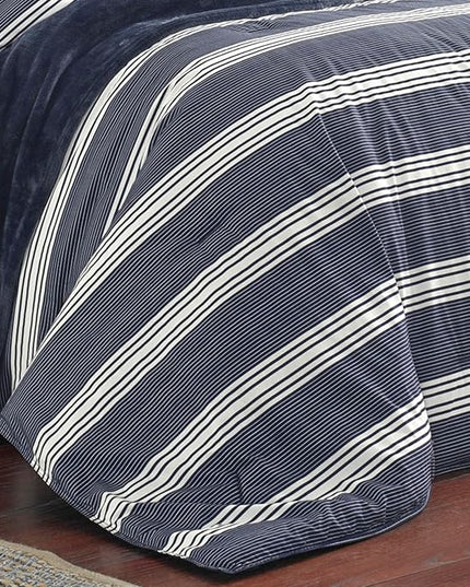 Nautica Comforter Set Reversible Bedding with Matching Sham, Stylish Home Decor, Queen, Craver Navy/White - LeafyLoom