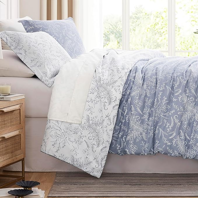 Southshore Fine Living, Inc. Full/Queen Comforter Set, Down Alternative Floral Comforter with Matching Shams, Reversible Print is 2 Colors in 1, Fits Queen & Full Beds, Winter Brush Blue/White - LeafyLoom