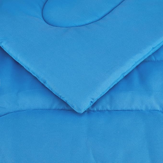 Amazon Basics 5 Piece Microfiber Kid's Bed-in-a-Bag Bedding Set, Twin, Blue, Solid - LeafyLoom