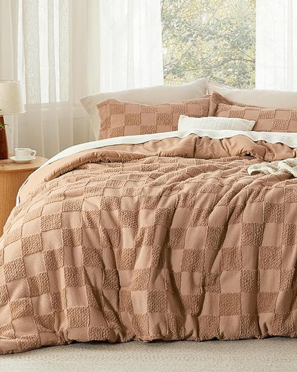 Bedsure Queen Size Comforter Set Taupe, Boho Tufted Bedding Comforter Set, Checkered Farmhouse Shabby Chic Bed Set, 3 Pieces, 1 Plaid Geometric Comforter and 2 Pillow Shams - LeafyLoom