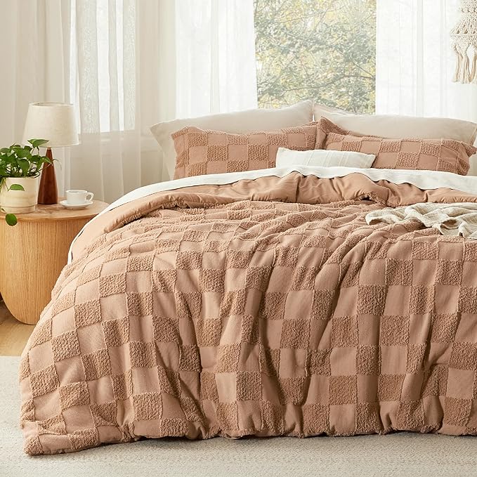 Bedsure Queen Size Comforter Set Taupe, Boho Tufted Bedding Comforter Set, Checkered Farmhouse Shabby Chic Bed Set, 3 Pieces, 1 Plaid Geometric Comforter and 2 Pillow Shams - LeafyLoom