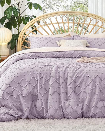 Bedsure Queen Comforter Set - Lavender Comforter, Boho Tufted Shabby Chic Bedding Comforter Set, 3 Pieces Vintage Farmhouse Bed Set for All Seasons, Fluffy Soft Bedding Set with 2 Pillow Shams - LeafyLoom