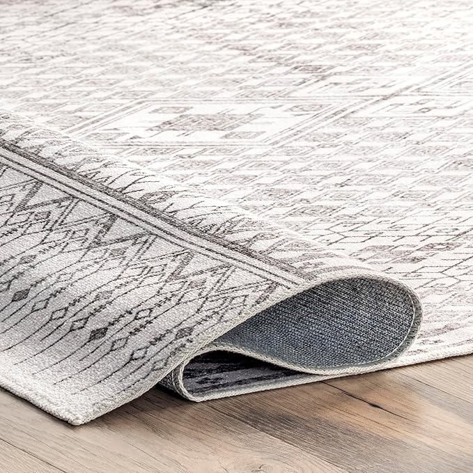nuLOOM Hettie Transitional Tribal Machine Washable Ultra Thin Area Rug, 4' x 6', Light Grey - LeafyLoom