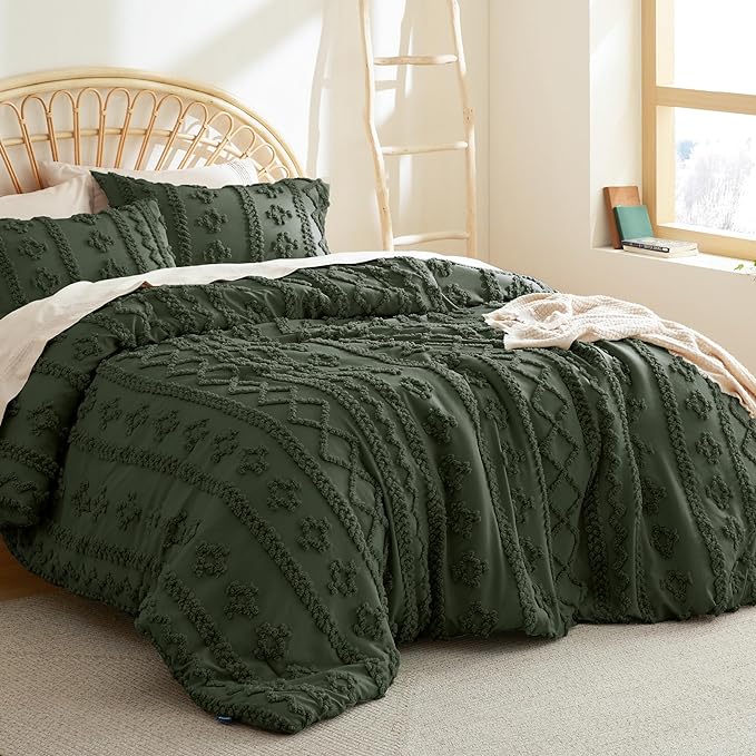 Bedsure Tufted Boho Comforter Set Full - Olive Green Boho Bedding Comforter Set, 3 Pieces Farmhouse Shabby Chic Embroidery Bed Set, Soft Jacquard Comforter for All Seasons - LeafyLoom