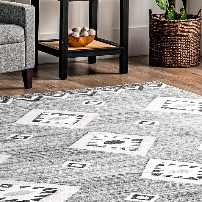 nuLOOM Arie Tribal Diamond Machine Washable Ultra Thin Area Rug, 5' x 8', Grey - LeafyLoom