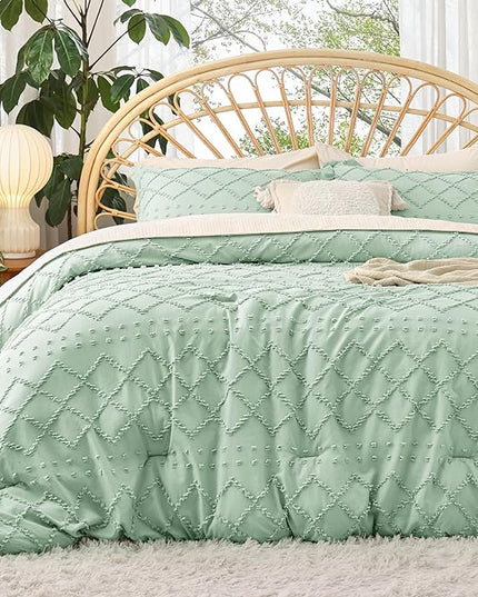 Bedsure King Size Comforter Set - Green Boho Comforter, Tufted Shabby Chic Bedding Comforter Set, 3 Pieces Vintage Farmhouse Bed Set for All Seasons, Fluffy Soft Bedding Set with 2 Pillow Shams - LeafyLoom