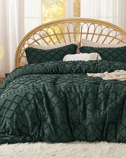 Bedsure California King Comforter Set - Forest Green Comforter, Boho Tufted Shabby Chic Bedding Comforter Set, 3 Pieces Farmhouse Bed Set for All Seasons, Fluffy Bedding Set with 2 Pillow Shams - LeafyLoom
