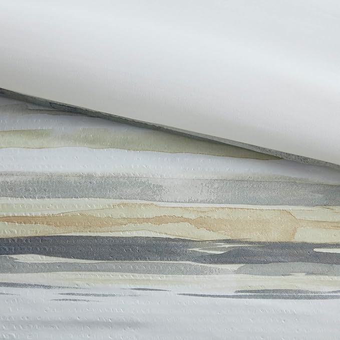 Madison Park Marina Comforter Quilt Combo Set - Modern Luxury Design, All Season Down Alternative Bedding, Matching Shams, Decorative Pillows, King/Cal King(104"x92"), Yellow 8 Piece - LeafyLoom