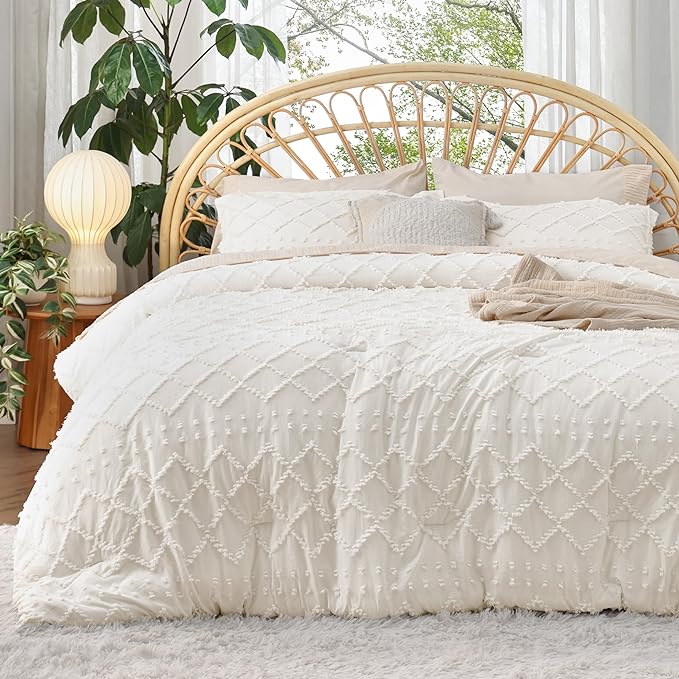 Bedsure King Size Comforter Set - Ivory Boho Comforter, Tufted Shabby Chic Bedding Comforter Set, 3 Pieces Vintage Farmhouse Bed Set for All Seasons, Fluffy Soft Bedding Set with 2 Pillow Shams - LeafyLoom